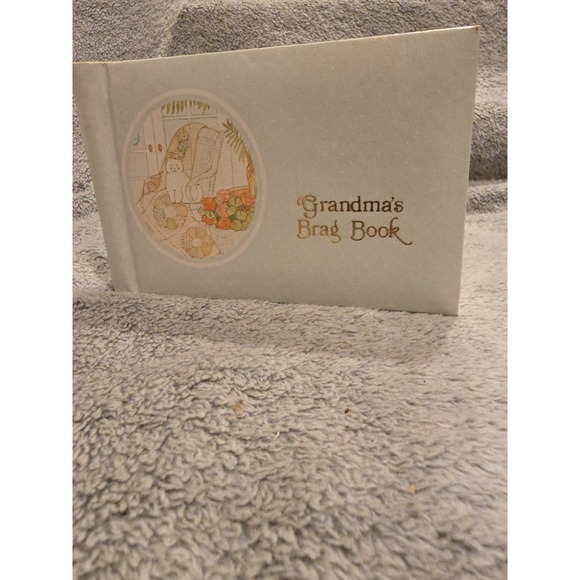 c.r. gibson Other - Grandma's Brag Book Vintage Light Blue Cat Design Photo Album 4x6 Cottagecore